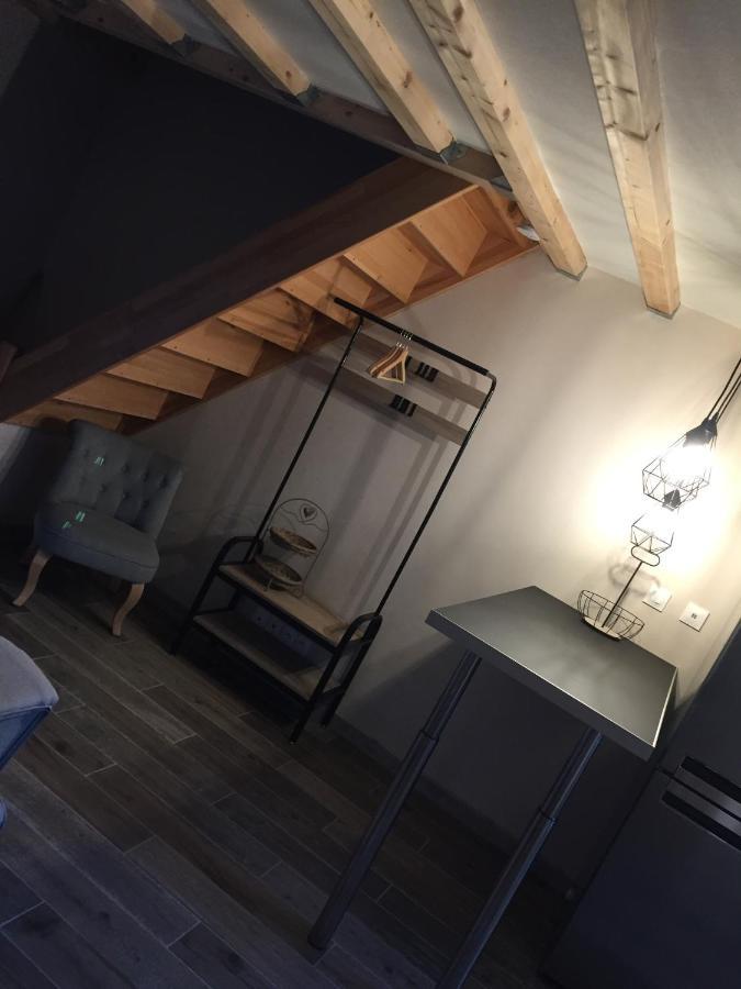 Le Nid D'Amour 2Pers / Wifi / Sauna Houssen Buitenkant foto